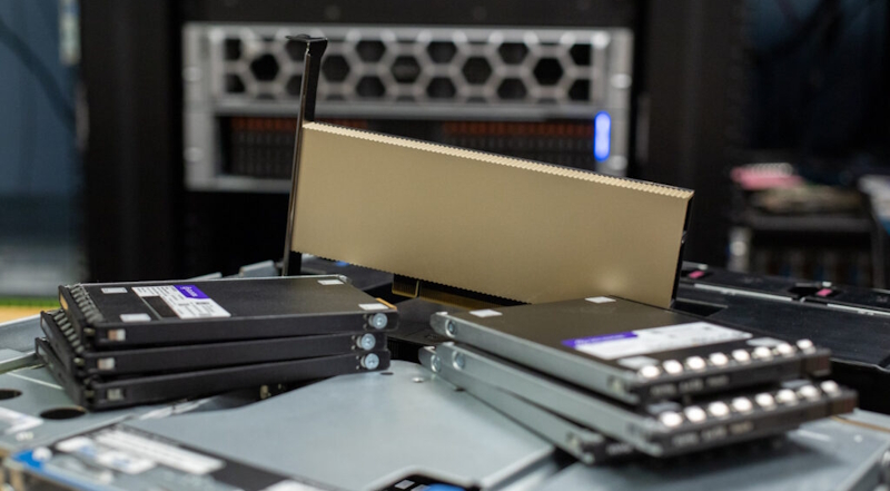 Сервер HPE ProLiant DL145 Gen11 с искусственным интеллектом Axle